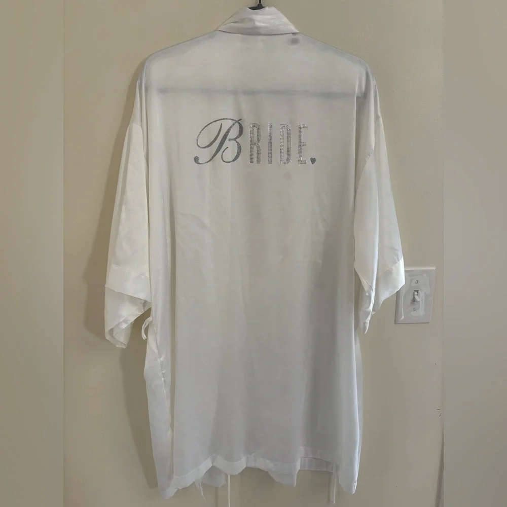 Victoria’s Secret BRIDE Satin Kimono Robe White Rhinestone Wedding Getting Ready